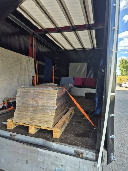 Przewóz towaru na palecie – transport gabarytów i palet